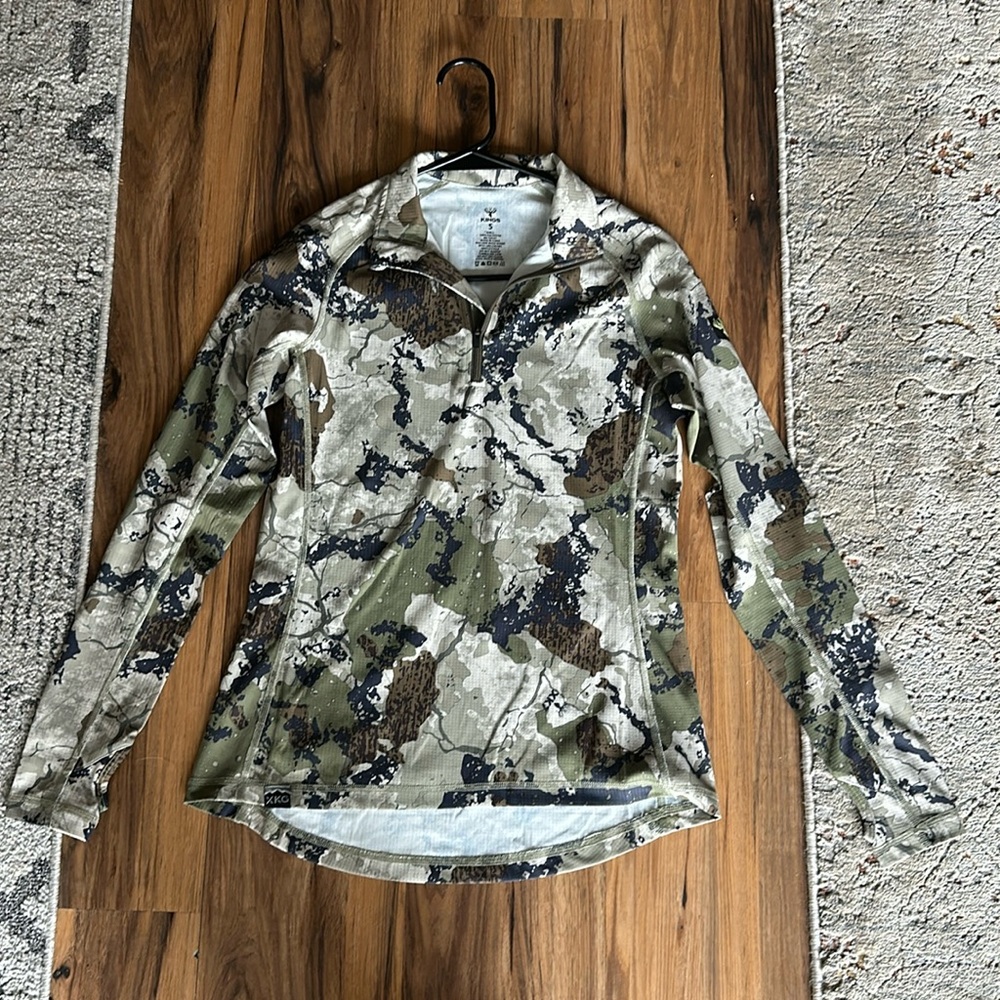 Woman’s long sleeve camo